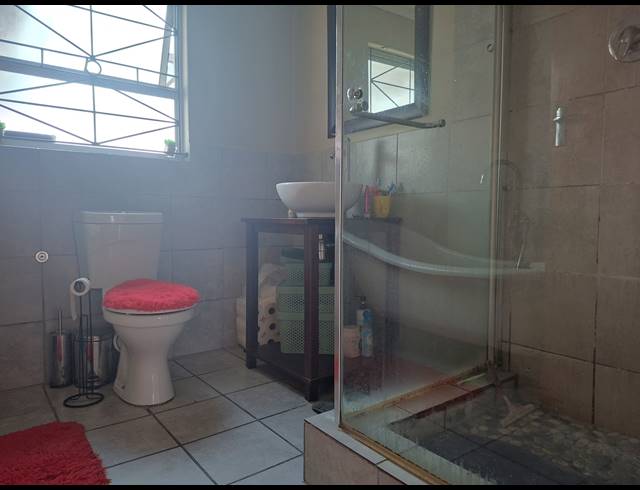 3 BEDROOM HOUSE FOR SALE IN NEW SCHEME